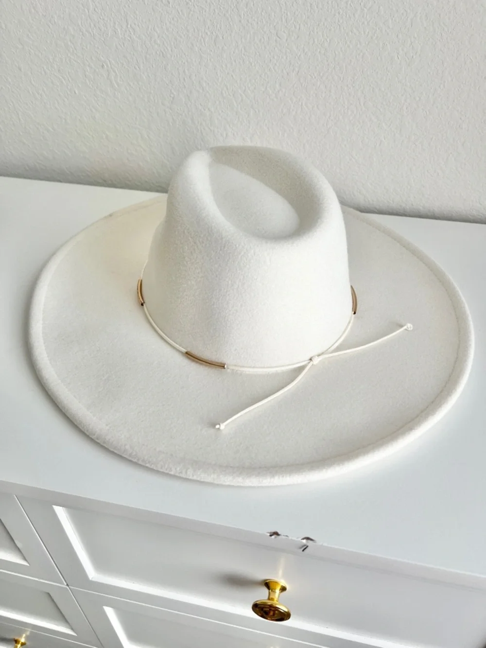 Shiraleah Ivory Wide Brim Fedora Hat Gold Band One Size